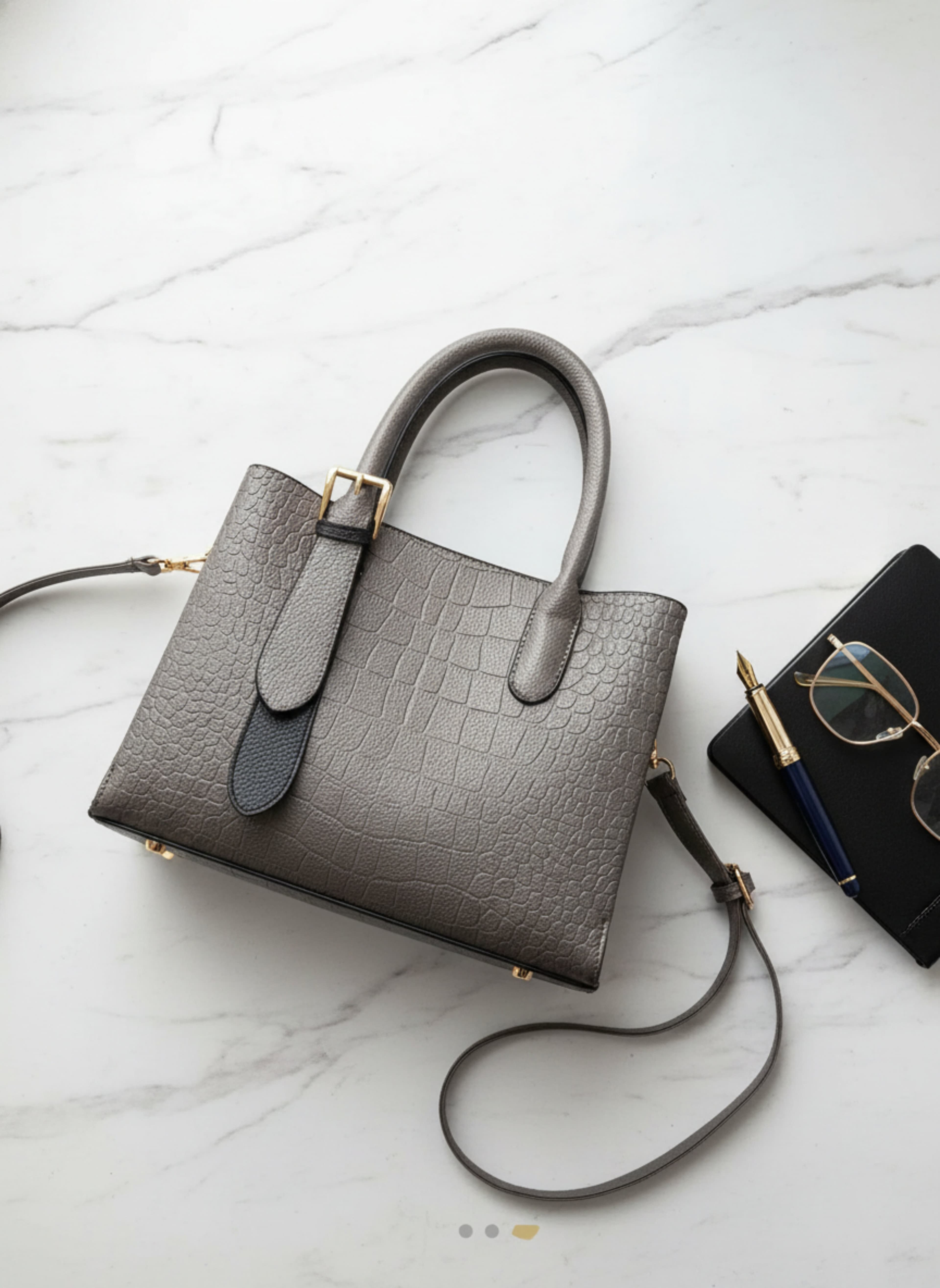 Croco Bag - image 4